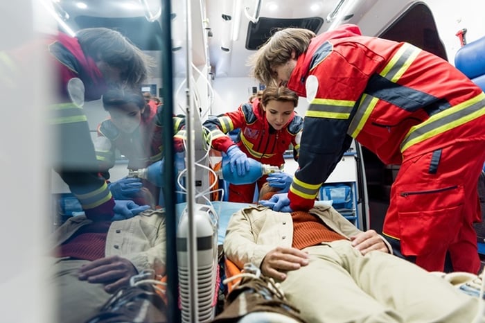 emergency-responders-give-care-in-an-ambulance2
